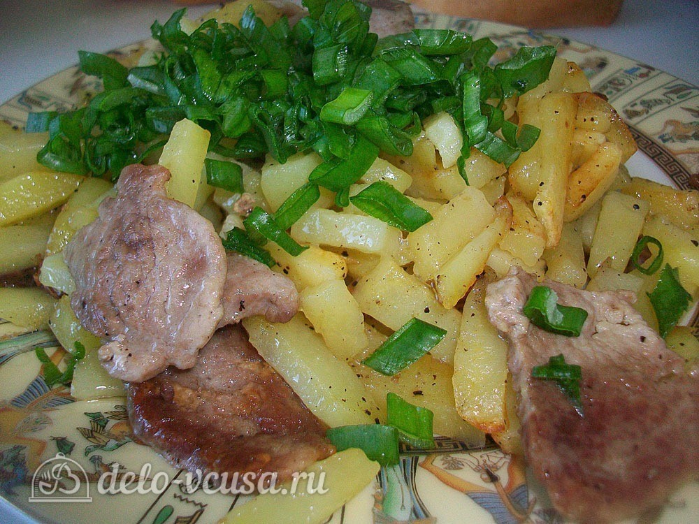 Шаг 7 приготовления Картошка жареная с мясом. Жареный картофель со свиной вырезкой
