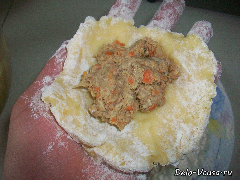 Шаг 11 приготовления Зразы картофельные с мясом (картопляники)