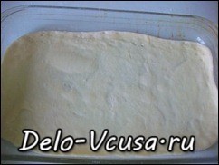 Шаг 10 приготовления Пицца с салями и охотничьими колбасками