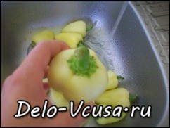 Шаг 1 приготовления Как очистить перец от семян