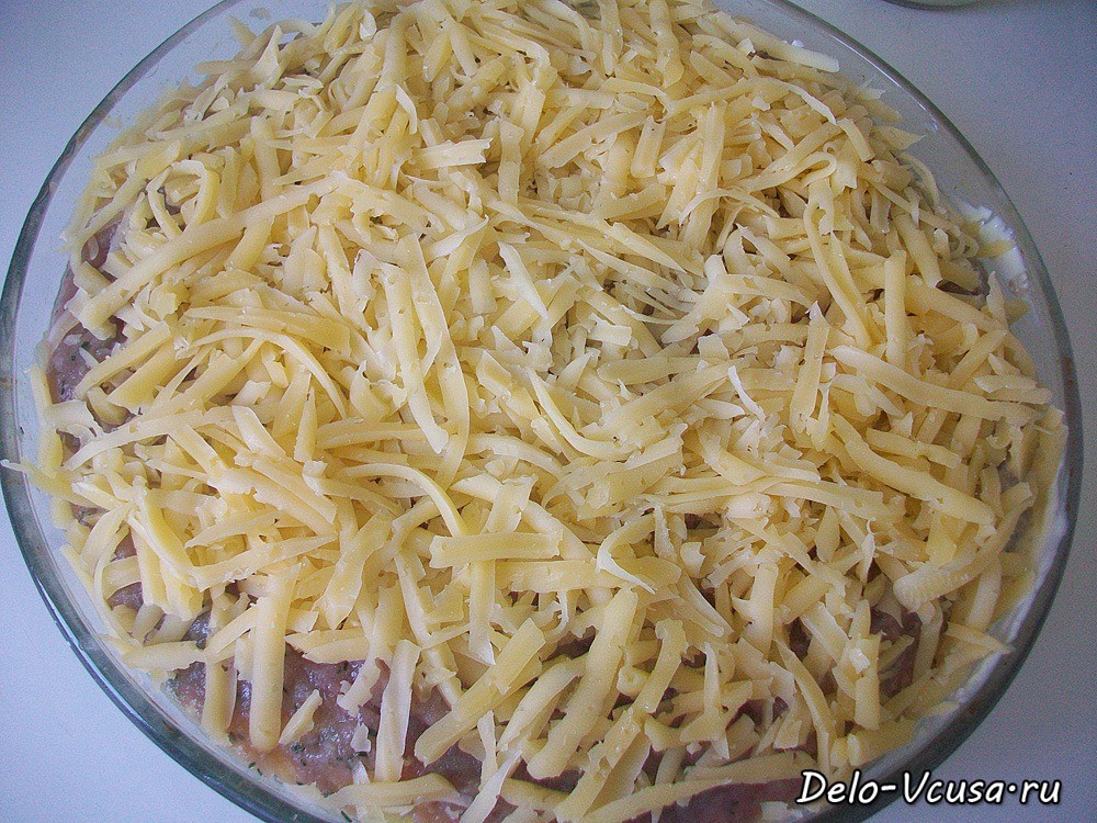 Шаг 13 приготовления Картофельная запеканка с мясным фаршем и твердым сыром