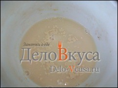 Шаг 2 приготовления Багет в хлебопечке с сыром