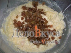 Шаг 3 приготовления Творожные печенья с изюмом. Простое печенье с творогом и изюмом