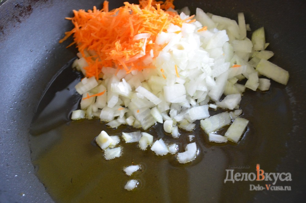Шаг 3 приготовления Начинка для пирожков из вареного мяса и картошки