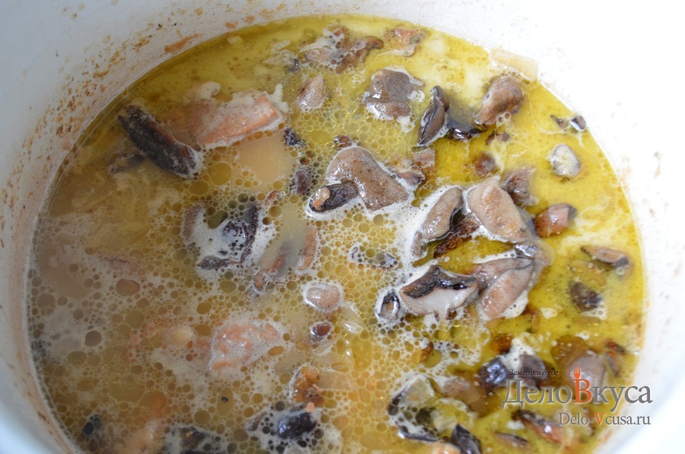 Шаг 12 приготовления Жаркое по-домашнему с мясом и грибами