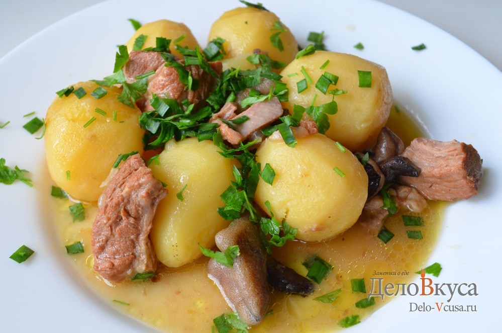 Шаг 15 приготовления Жаркое по-домашнему с мясом и грибами