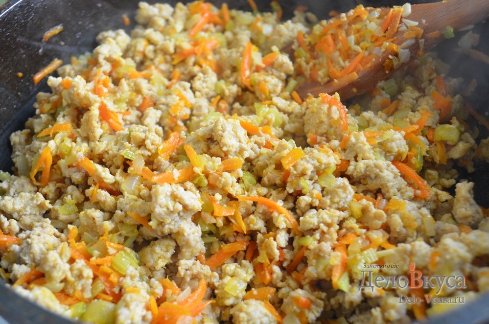 Шаг 7 приготовления Соус Болоньезе с макаронами