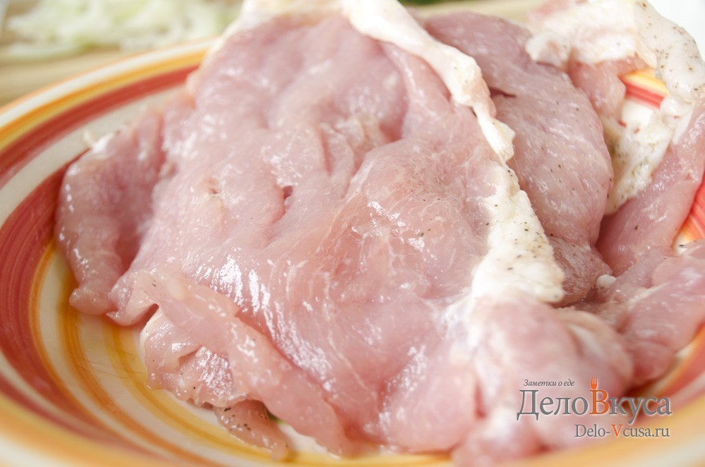Шаг 1 приготовления Мясо по-французски из свинины с грибами