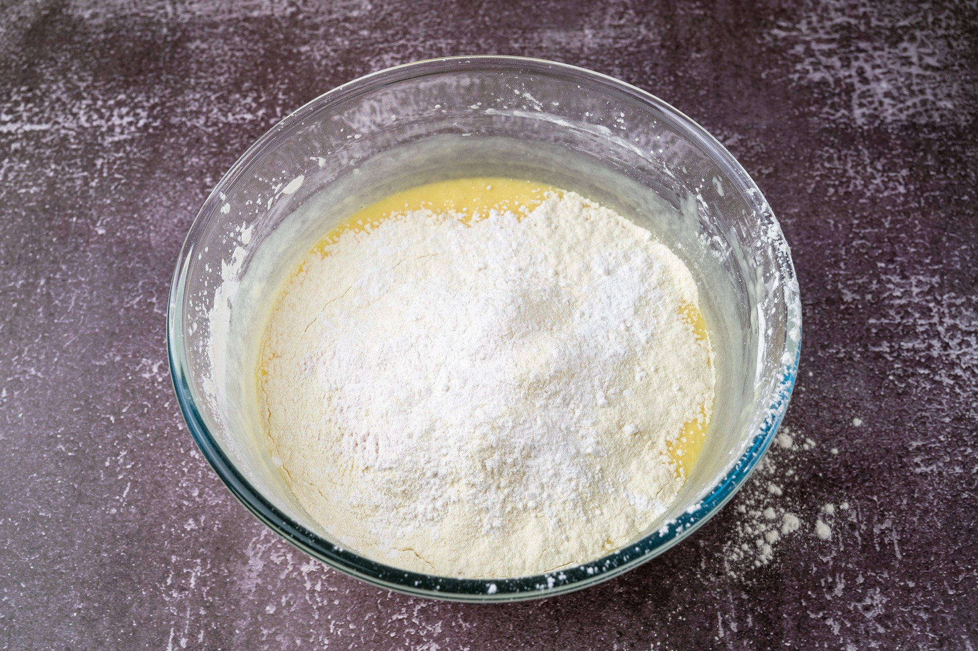 Шаг 6 приготовления Мягкое печенье с шоколадной крошкой