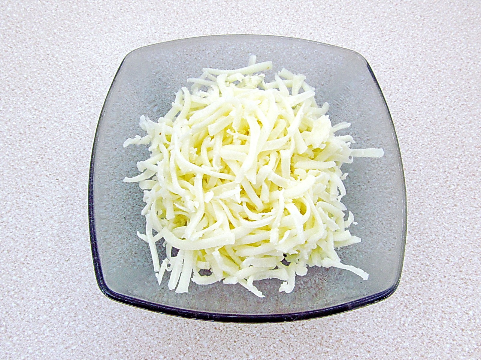 Шаг 3 приготовления Картошка с помидорами и сыром на сковороде