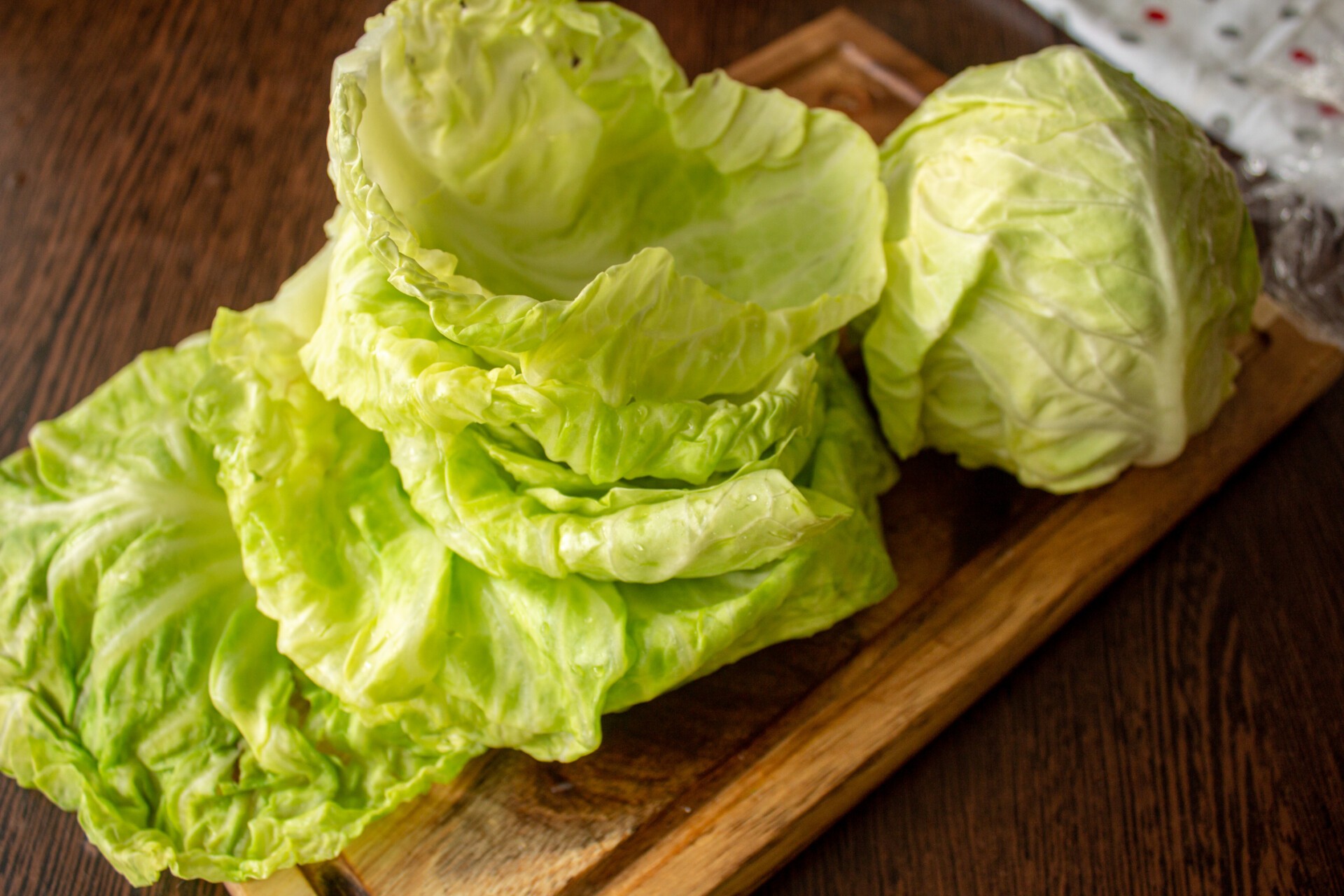 Шаг 2 приготовления Голубцы из молодой капусты с куриным фаршем