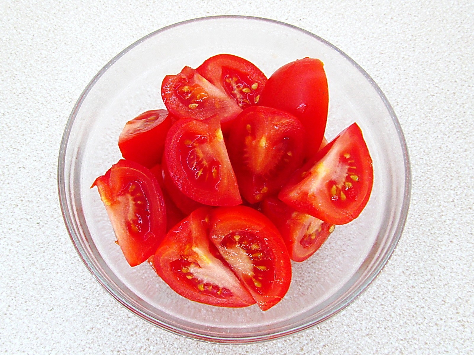 Шаг 2 приготовления Рис с помидорами и кукурузой