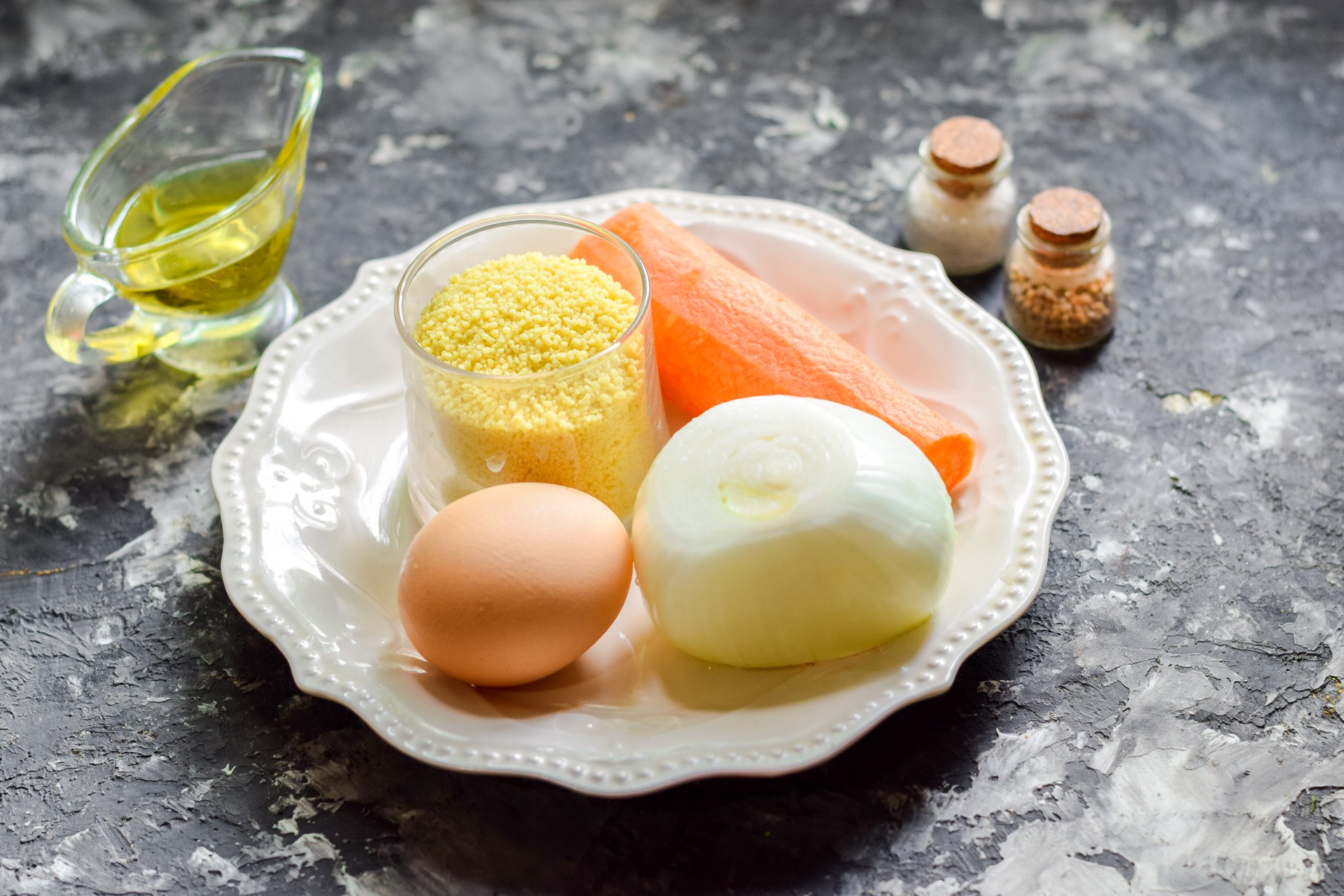 Ингредиенты Котлеты из кускуса на сковороде Фото ингредиенты Котлеты из кускуса на сковороде