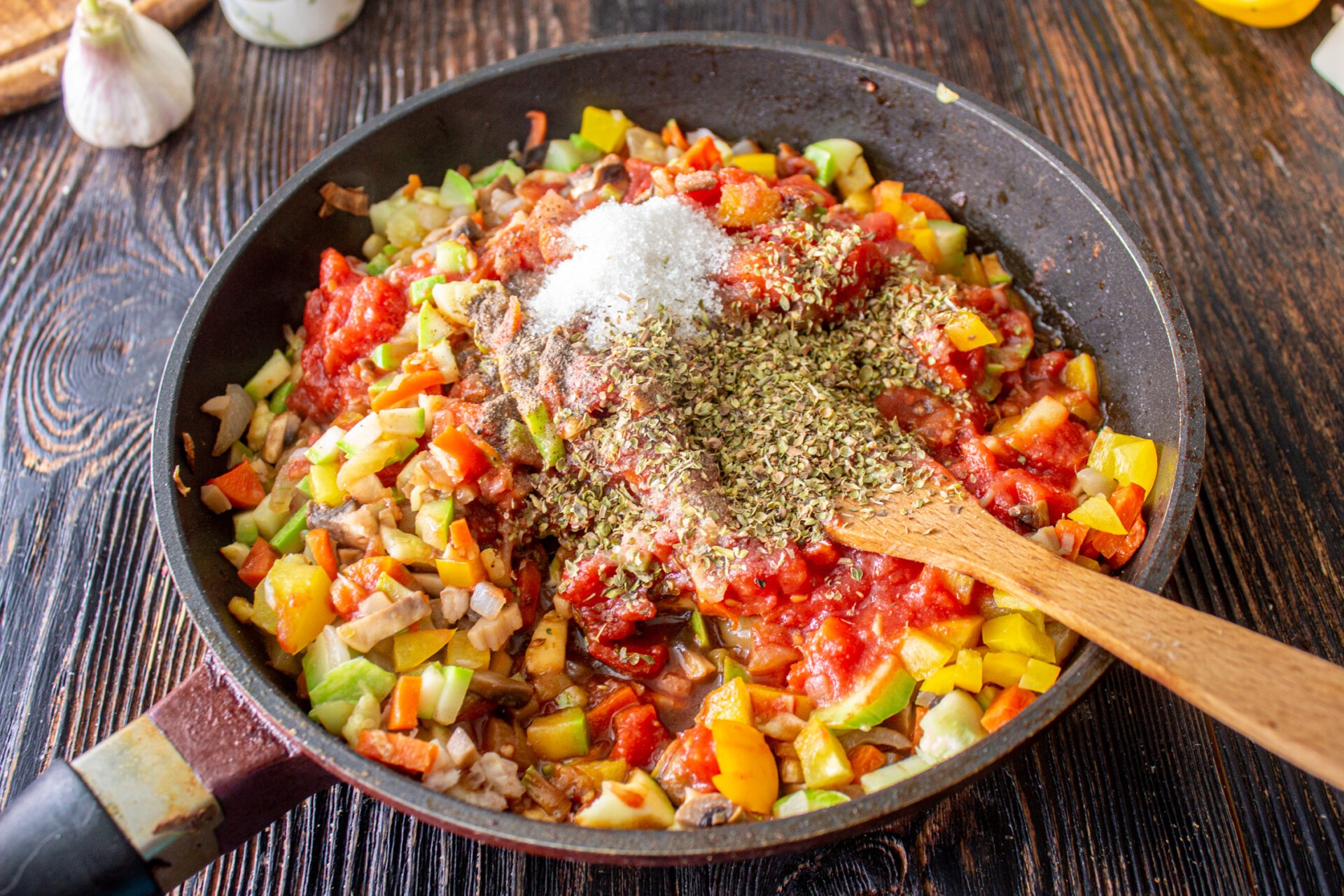 Шаг 13 приготовления Фаршированные кабачки с курицей и грибами