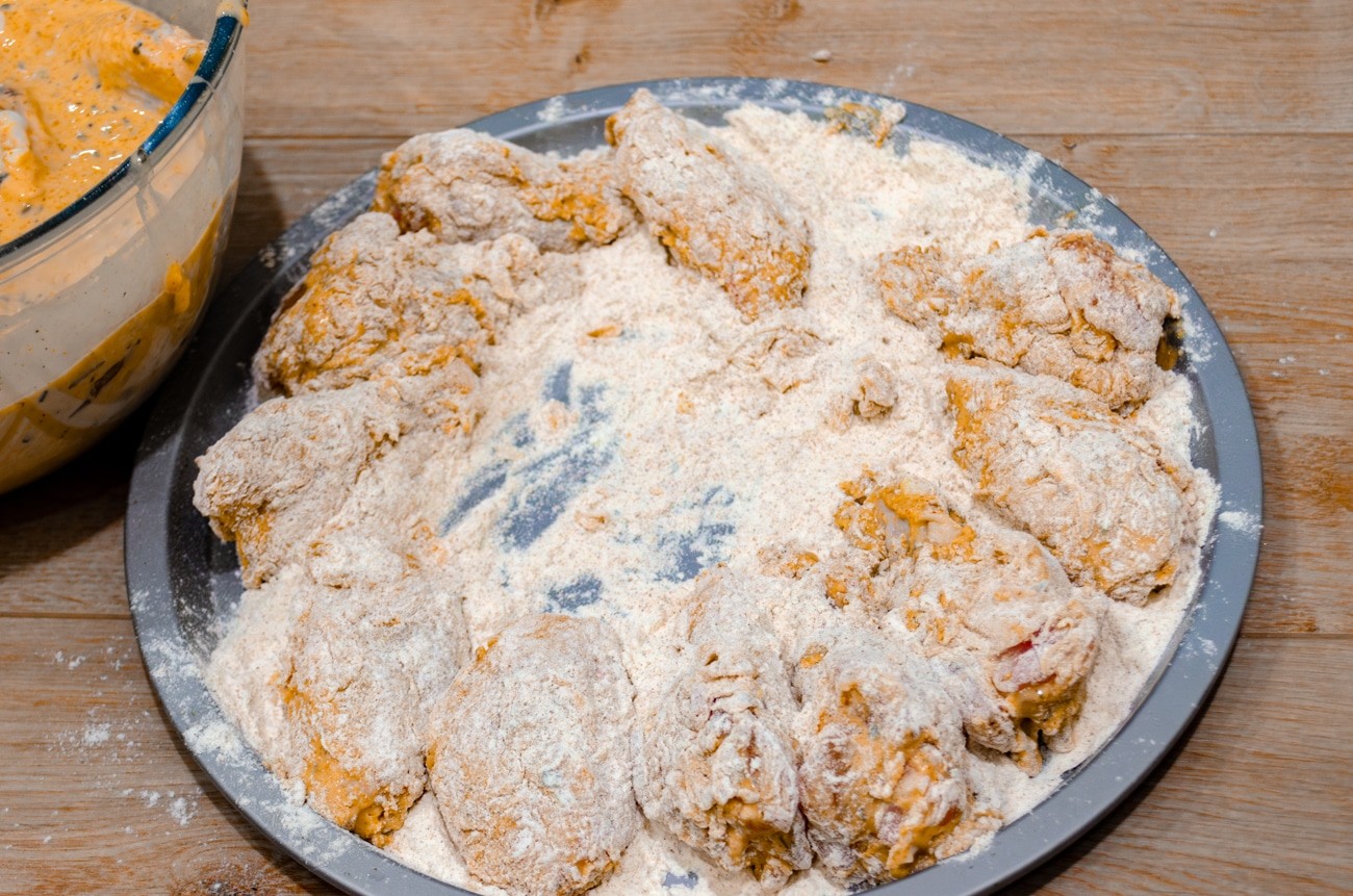 Шаг 9 приготовления Острые куриные крылышки как в KFC