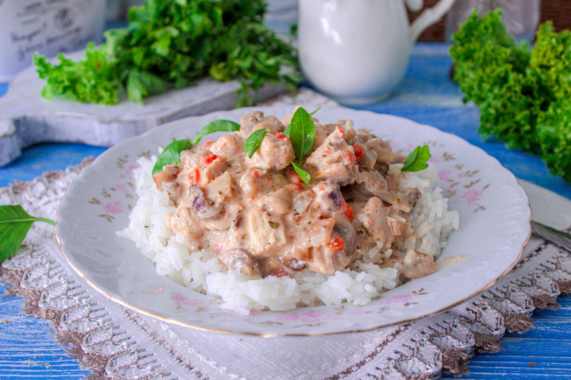 Шаг 9 приготовления Куриное филе с шампиньонами в сливочном соусе