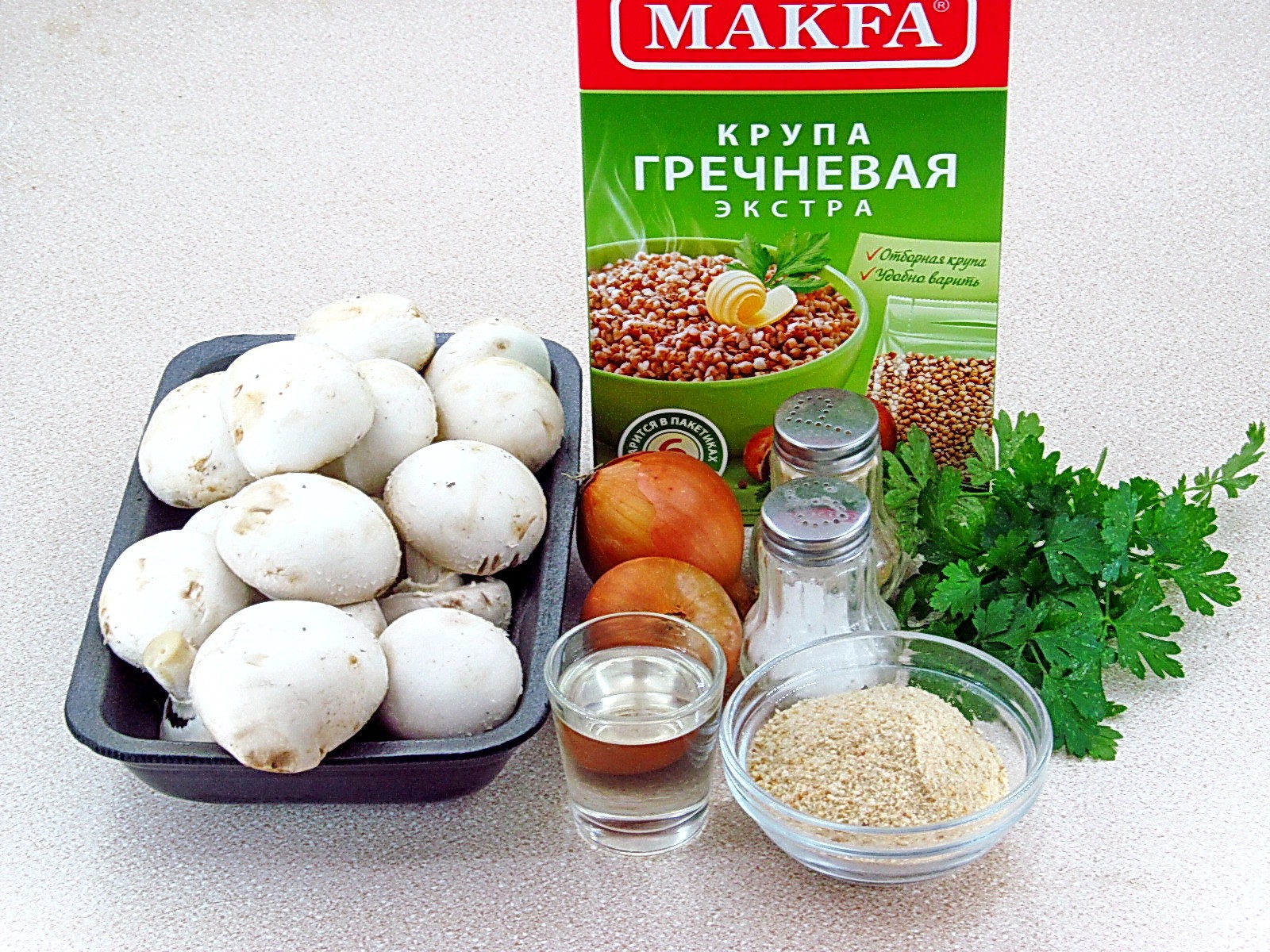 Ингредиенты Постные котлеты из гречки с грибами Фото ингредиенты Постные котлеты из гречки с грибами