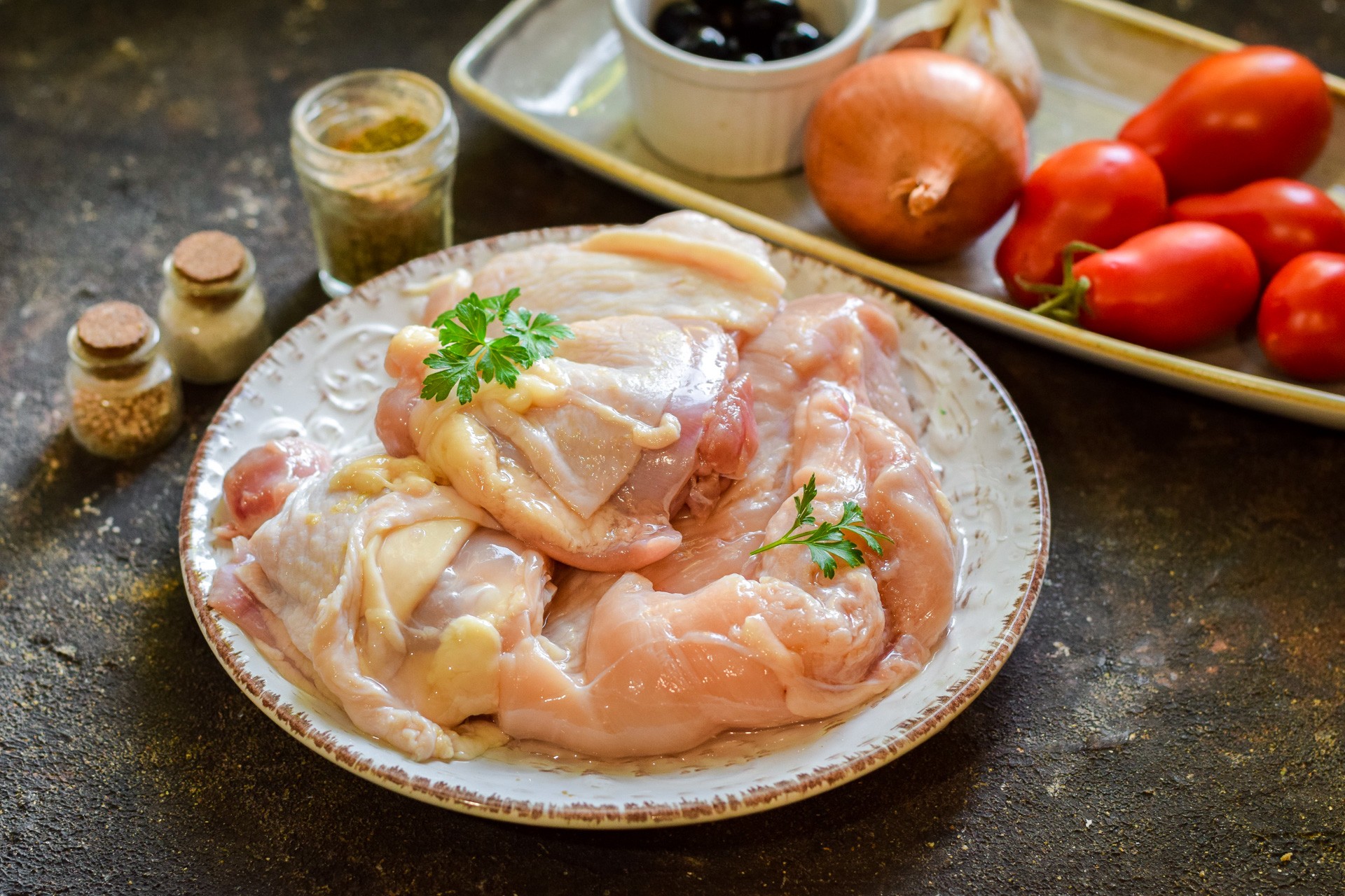 Ингредиенты Курица по-провански в рукаве Фото ингредиенты Курица по-провански в рукаве