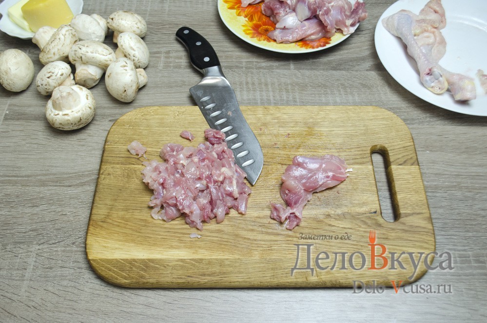 Шаг 4 приготовления Фаршированные куриные ножки (грибами и сыром)