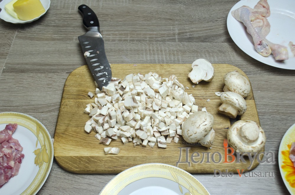 Шаг 5 приготовления Фаршированные куриные ножки (грибами и сыром)