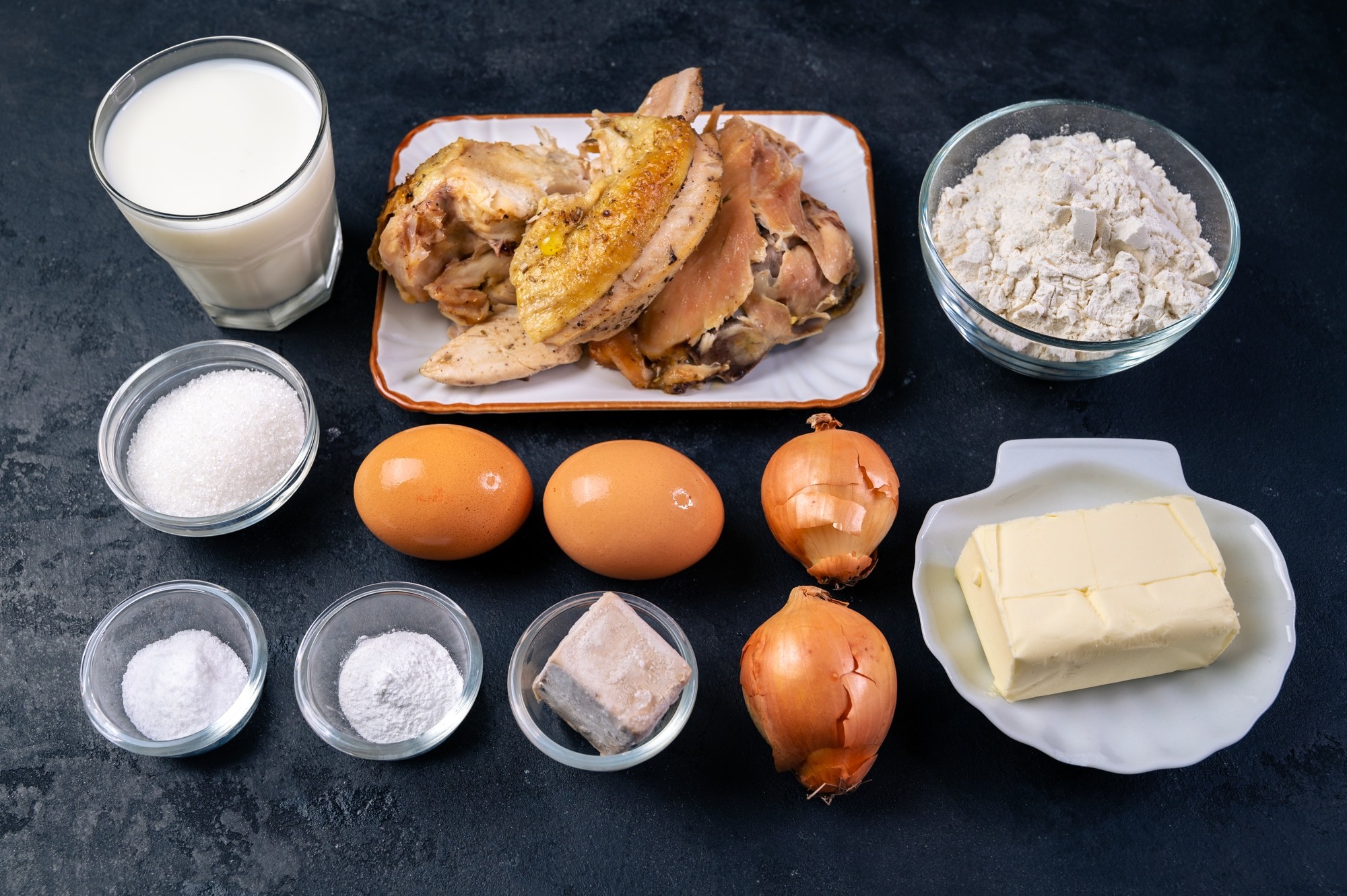 Ингредиенты Пирожки с курицей в духовке Фото ингредиенты Пирожки с курицей в духовке