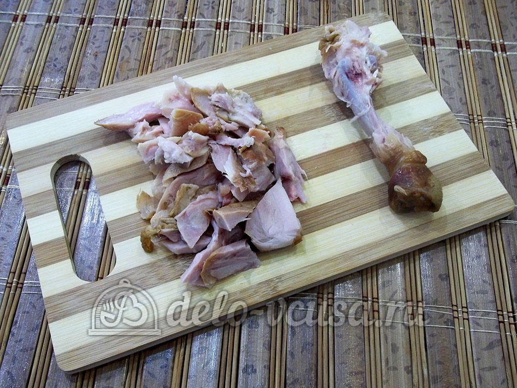 Шаг 4 приготовления Тушеная капуста с копченым мясом