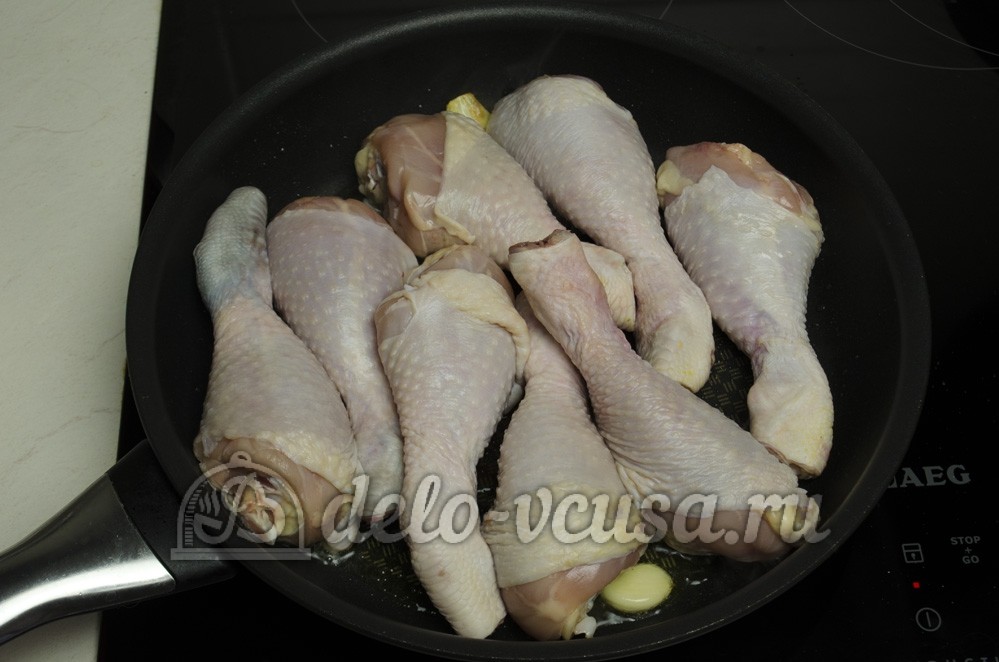 Шаг 4 приготовления Курица с грибами в сливочном соусе