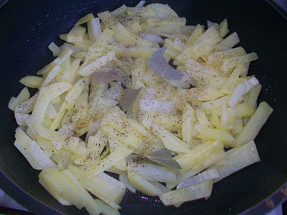 Шаг 3 приготовления Жареная картошка