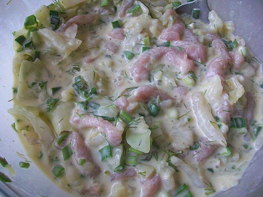 Шаг 10 приготовления Оладушки с капустой, свининой и зеленью