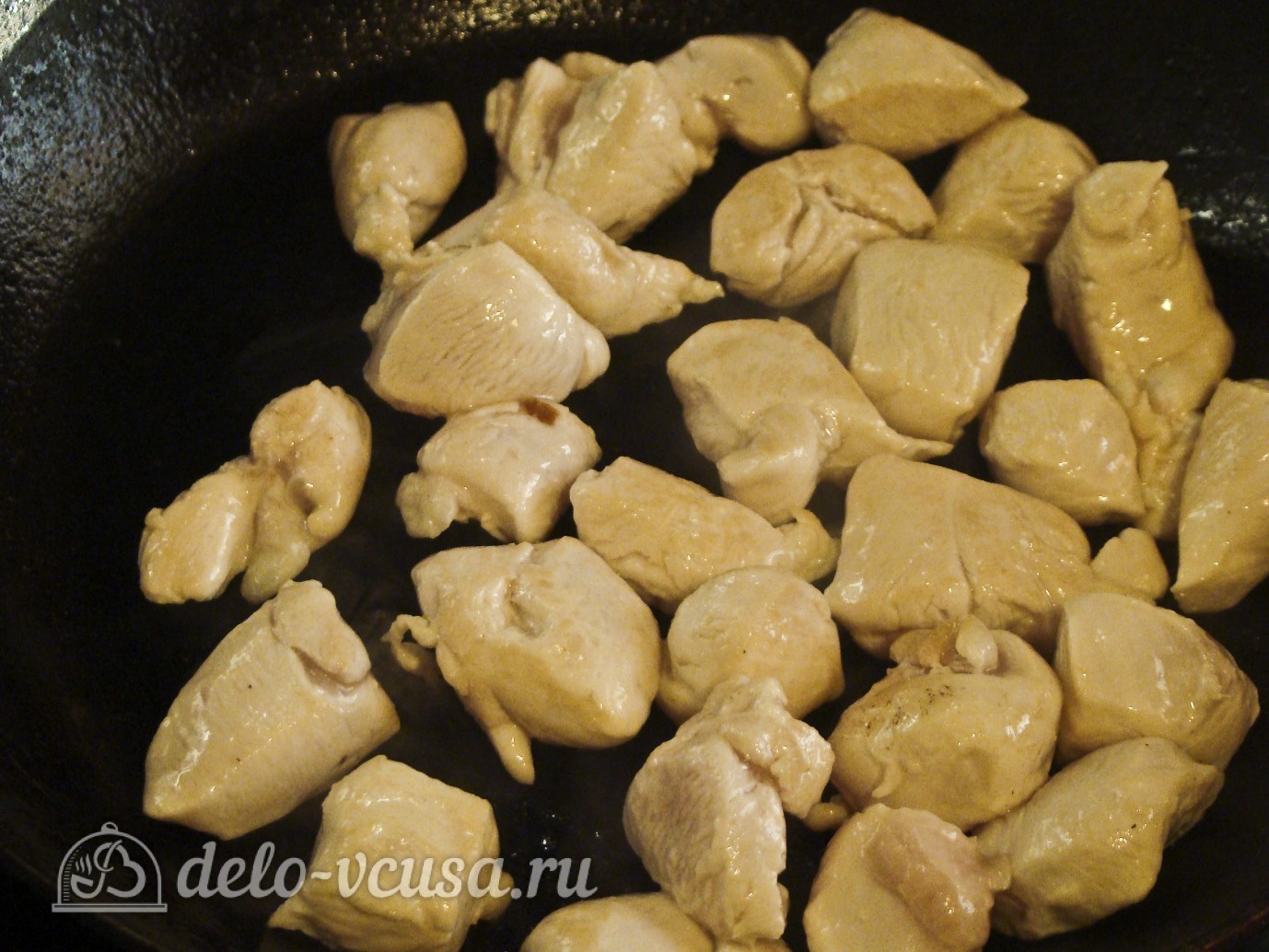 Шаг 4 приготовления Гречка с курицей в горшочке