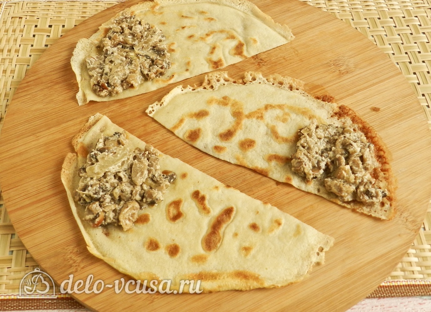 Шаг 8 приготовления Бендерики с грибами