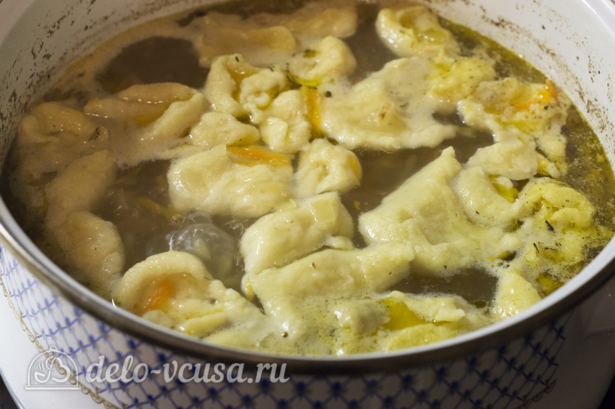 Шаг 13 приготовления Куриный суп с клецками