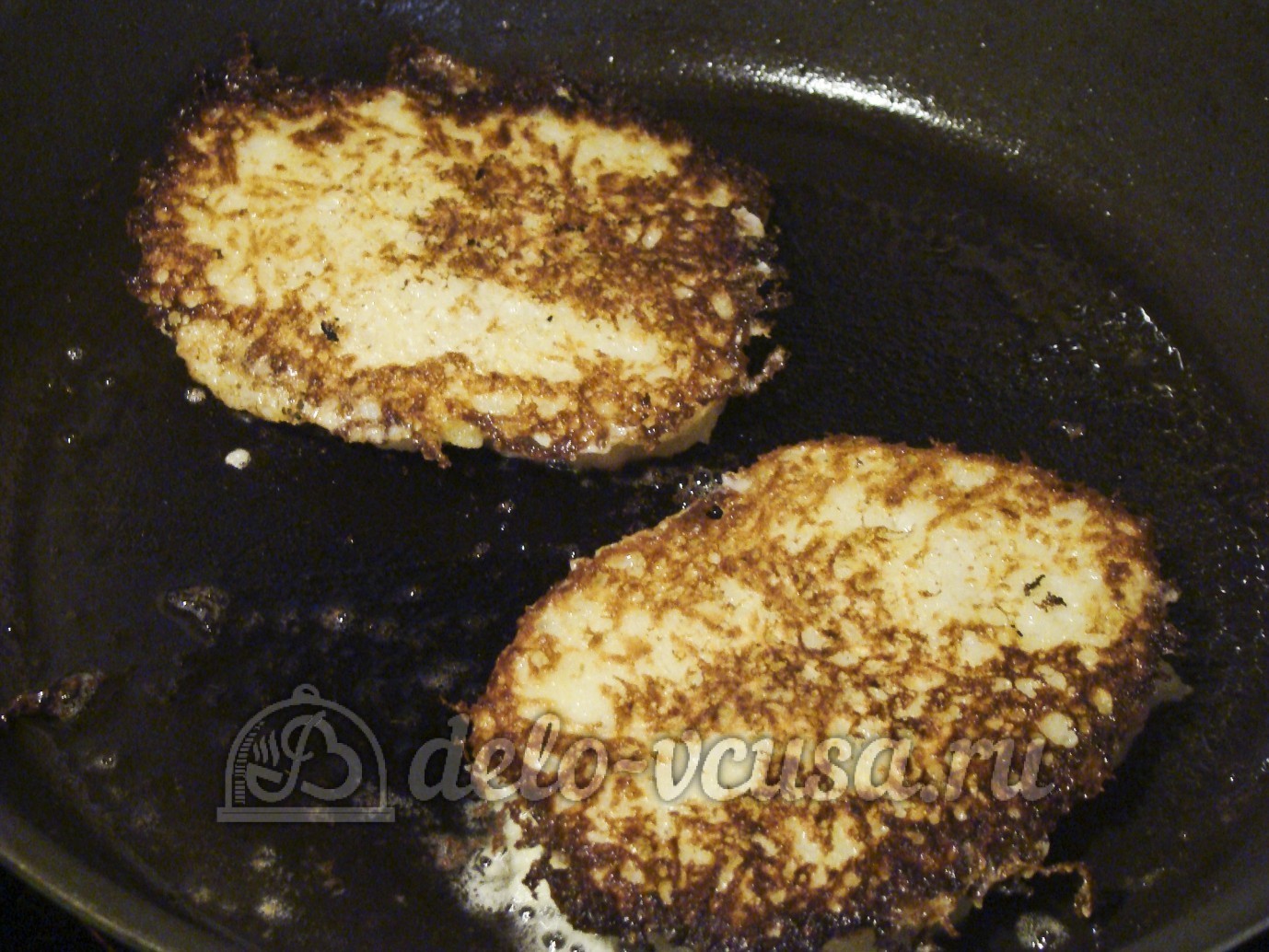 Шаг 11 приготовления Картофельные драники с мясом