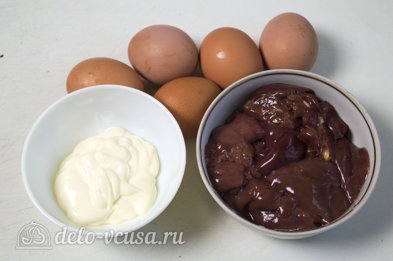 Ингредиенты Яйца фаршированные куриной печенью Фото ингредиенты Яйца фаршированные куриной печенью