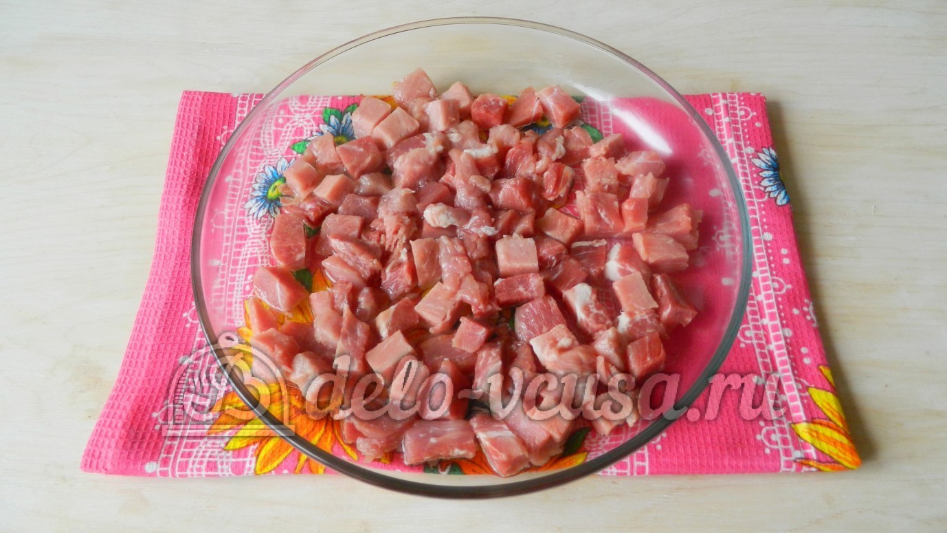 Шаг 2 приготовления Картошка с мясом в духовке
