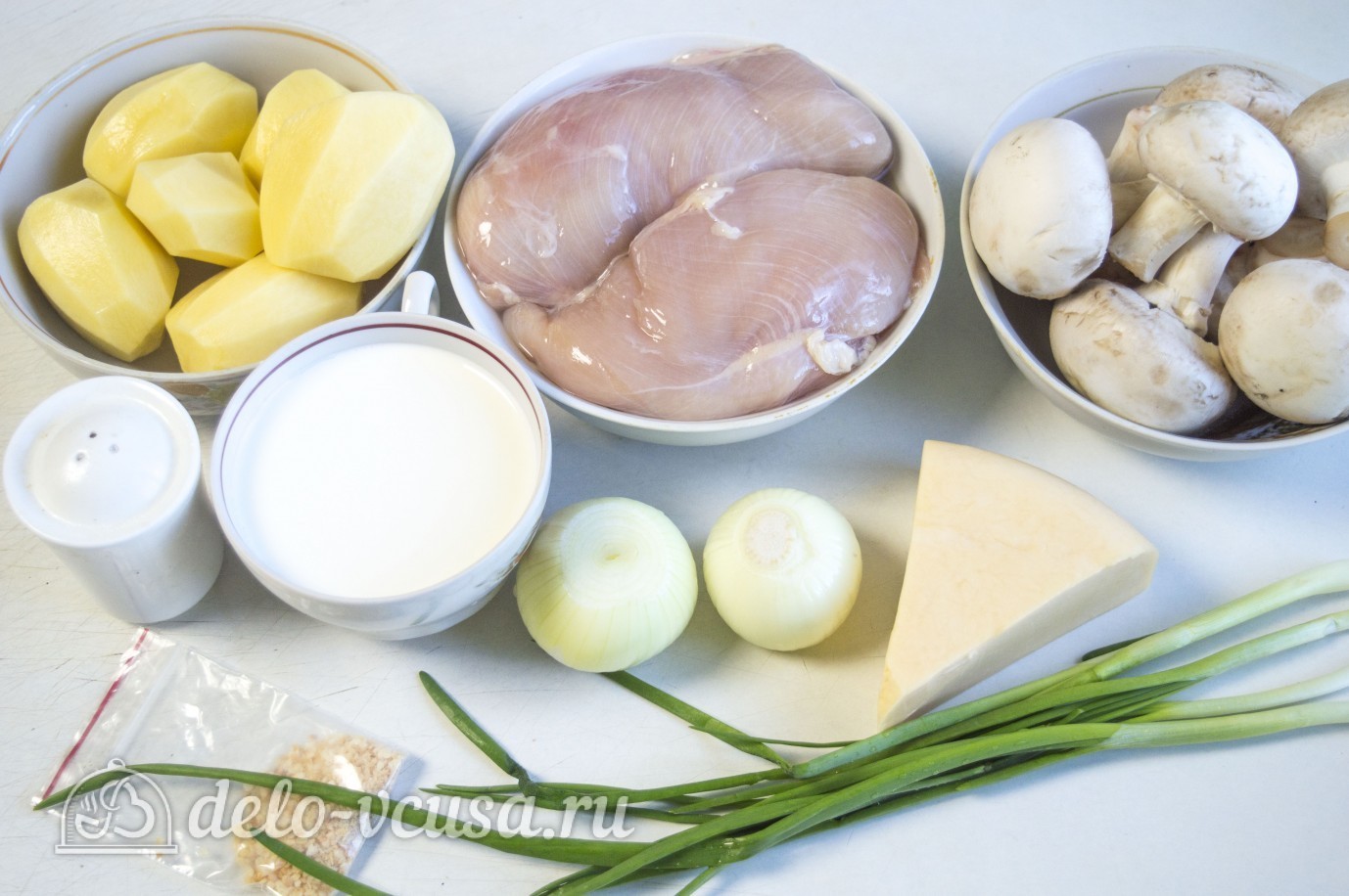 Ингредиенты Картофельная запеканка с курицей и грибами Фото ингредиенты Картофельная запеканка с курицей и грибами