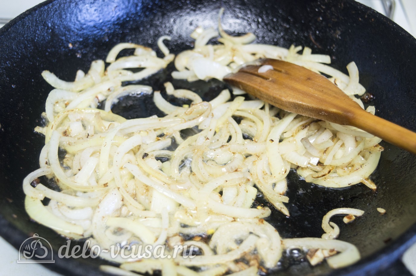 Шаг 1 приготовления Картофельная запеканка с курицей и грибами