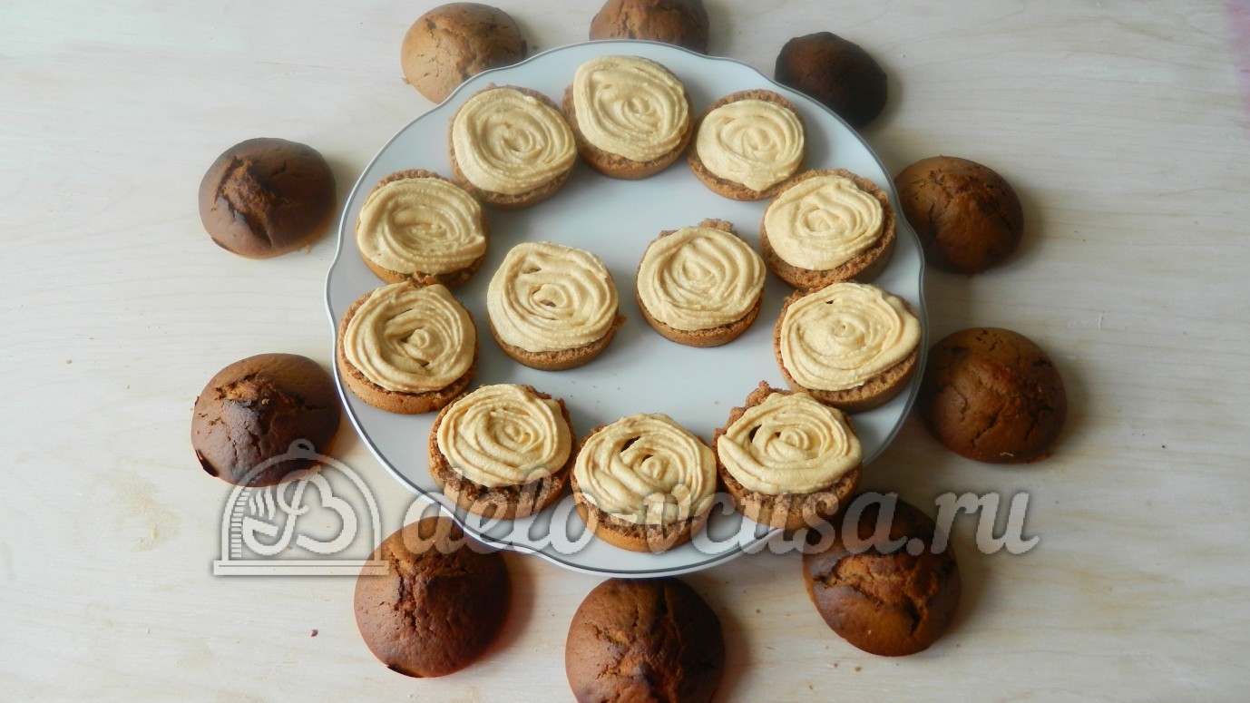 Шаг 11 приготовления Пирожное из какао и сгущенки