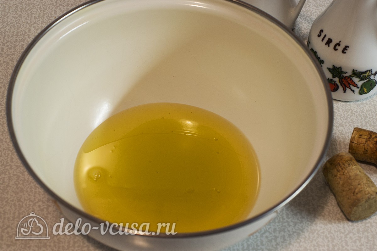 Шаг 1 приготовления Курица в духовке с маслом