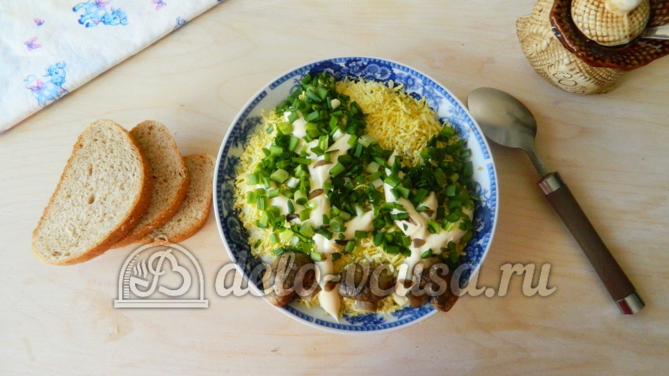 Обложка рецепта Салат Березка с курицей