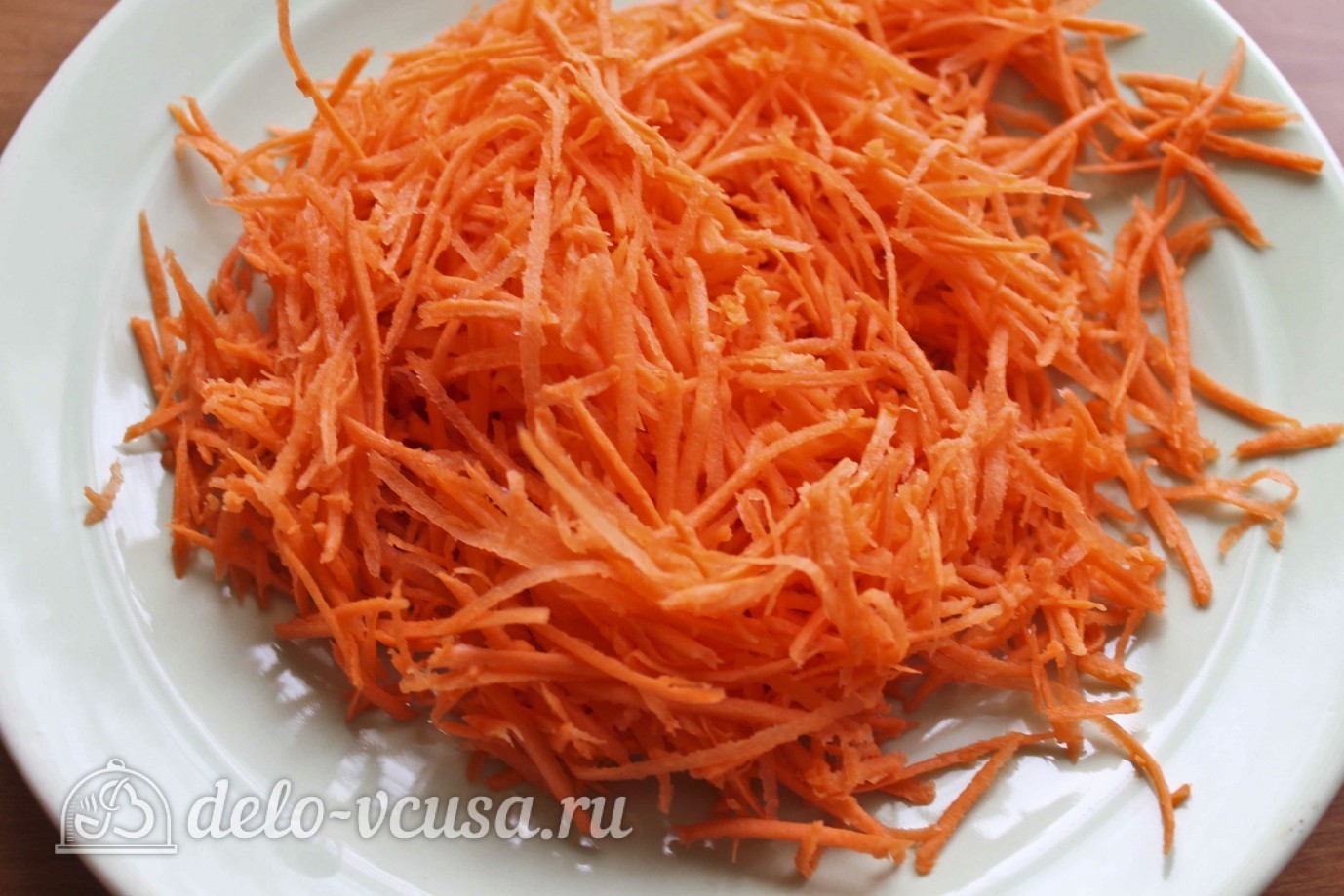 Шаг 1 приготовления Рулетики из свинины с морковкой по-корейски