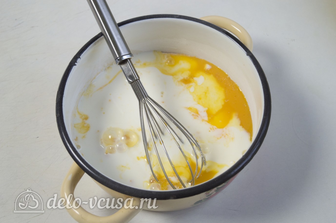 Шаг 10 приготовления Медовик на желтках