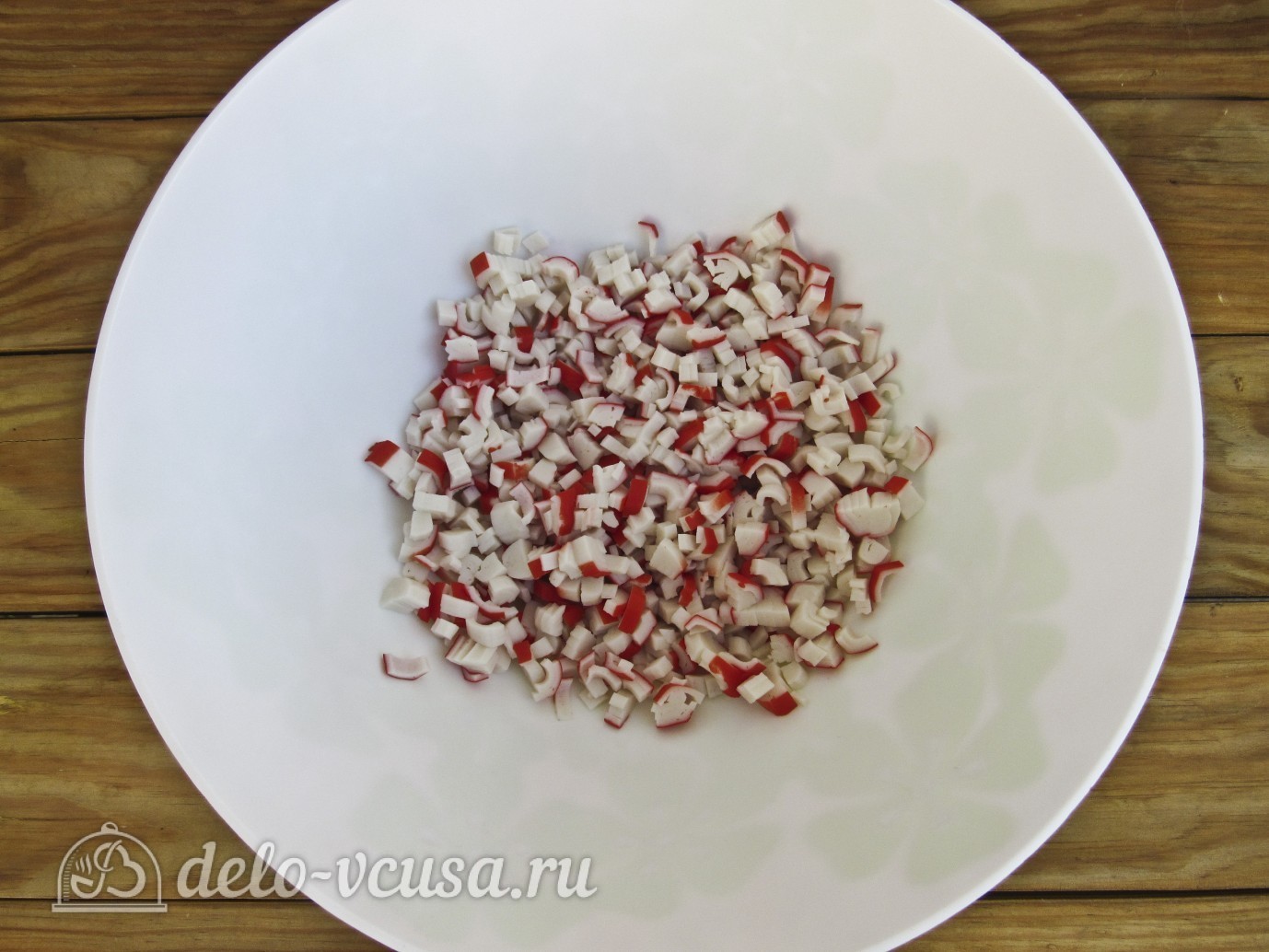 Шаг 2 приготовления Крабовый салат с огурцом