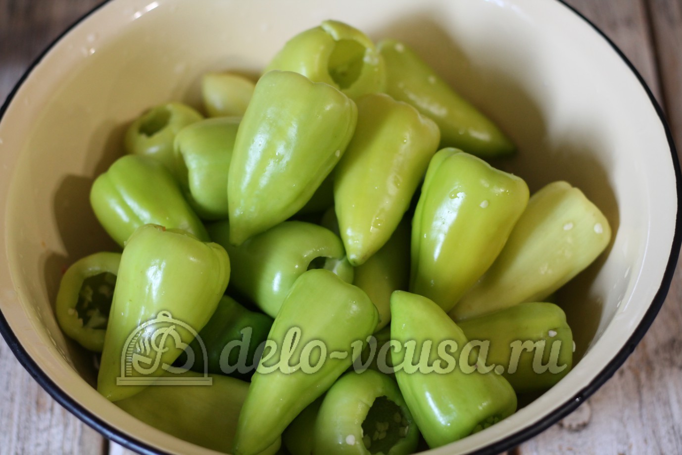 Шаг 3 приготовления Фаршированный перец с рисом