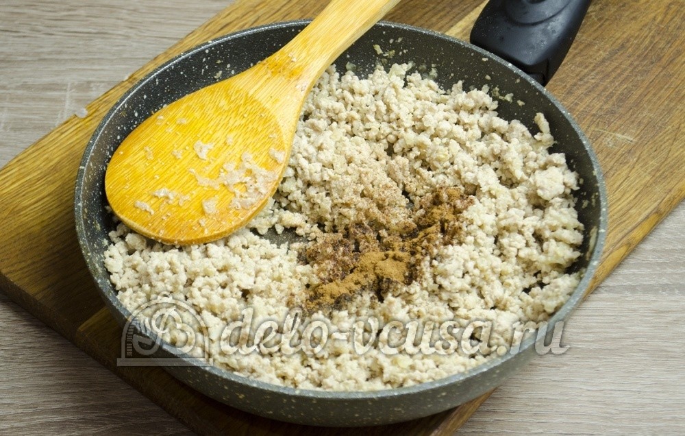 Шаг 6 приготовления Макароны с фаршем и корицей