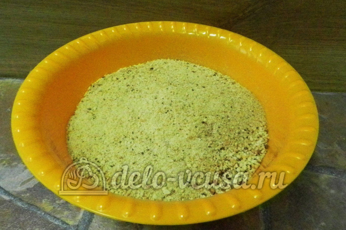 Шаг 1 приготовления Пирожное картошка с орехами и коньяком