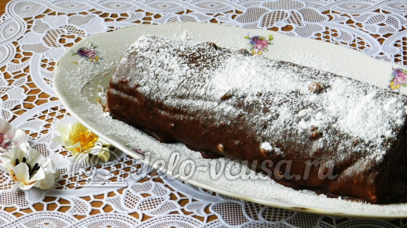 Шаг 17 приготовления Рулет с бананом и сгущенкой