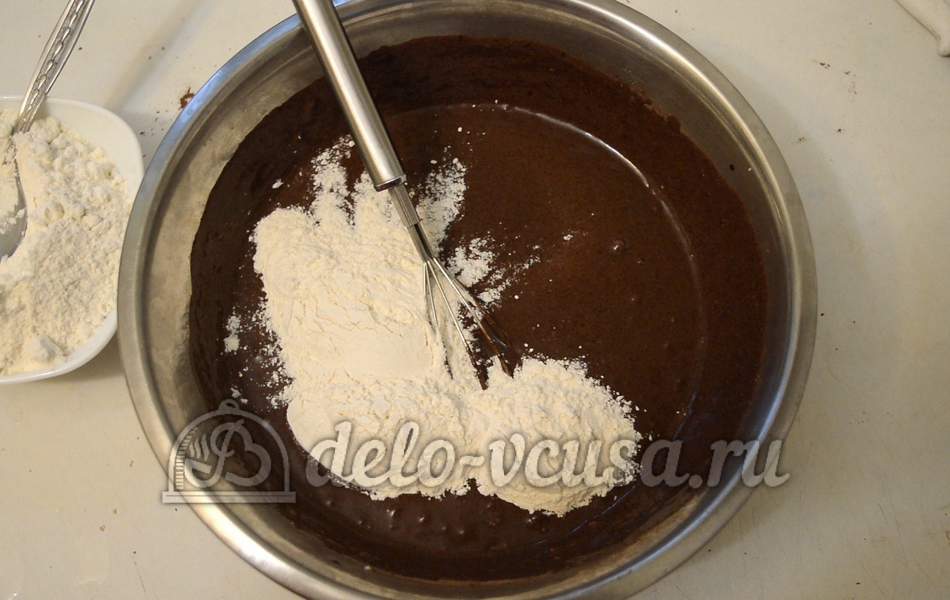Шаг 7 приготовления Шоколадное печенье с орехами