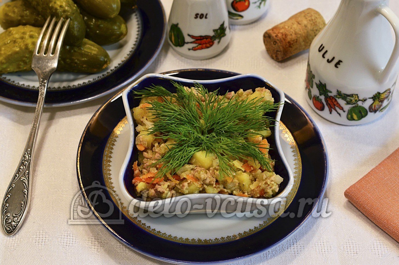 Шаг 8 приготовления Салат с печенью трески и овощами