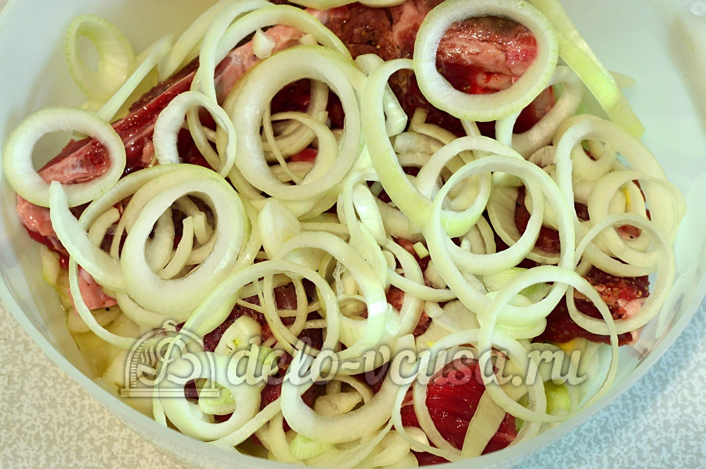 Шаг 7 приготовления Говядина кусочками в рукаве
